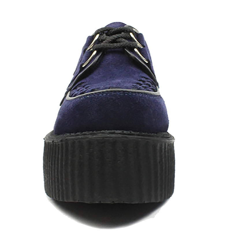 Underground Wulfrun Original Double Sole feature smooth suede uppers, soft breathable textile lining, rubber ribbed outsole unit, twin d-ring eyelet lace up closure, contrasting trims and apron patterns with three rows on interlacing on the vamp.